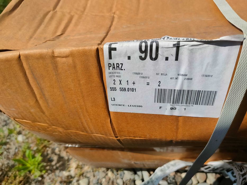 Dulap metalic stalp stradal cu energie solara