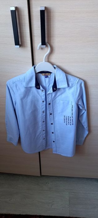 Продам рубашку на мальчика