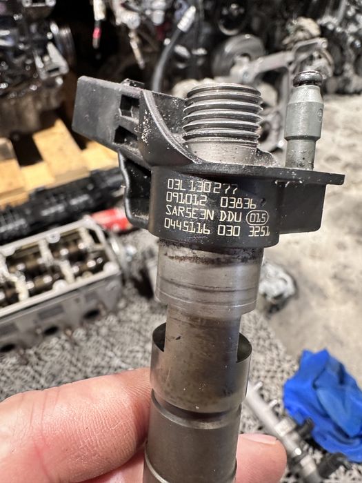 Injectoare vw audi cod 03L 130 277 / 0445116 030 motor 2.0 tdi