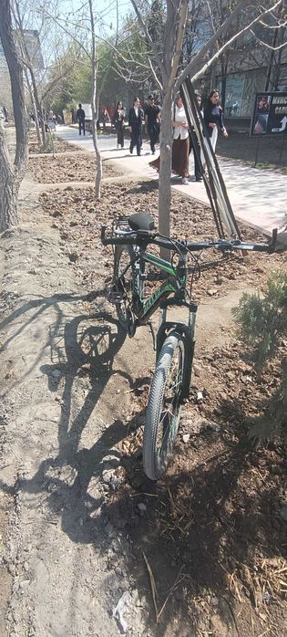 Velosiped arzon bahoda kelishilgan narhda.