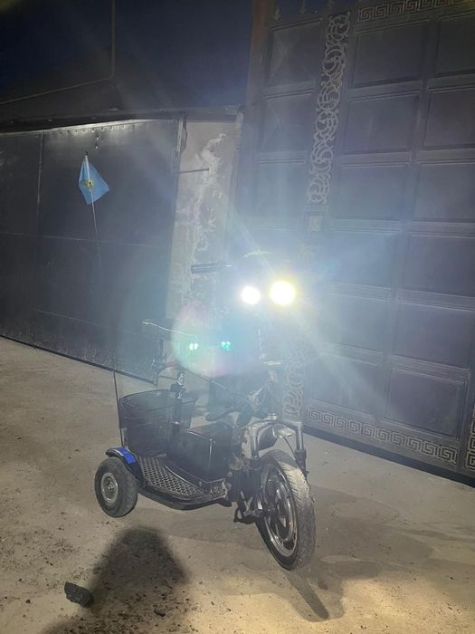 Трицикл сатылады торг бар