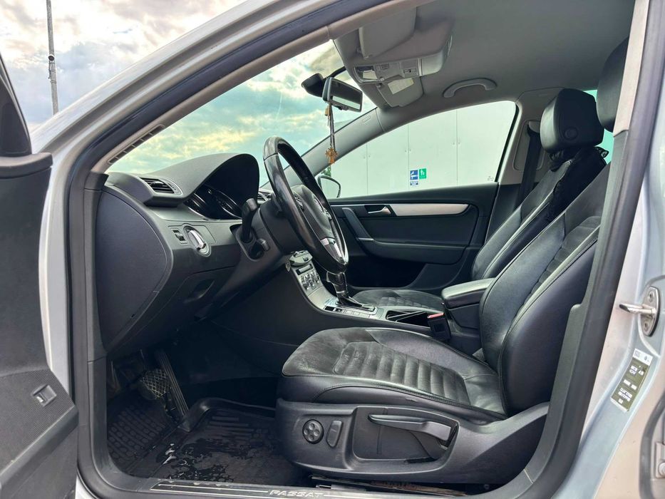 VOLKSWAGEN Passat 2012 — imagine 3