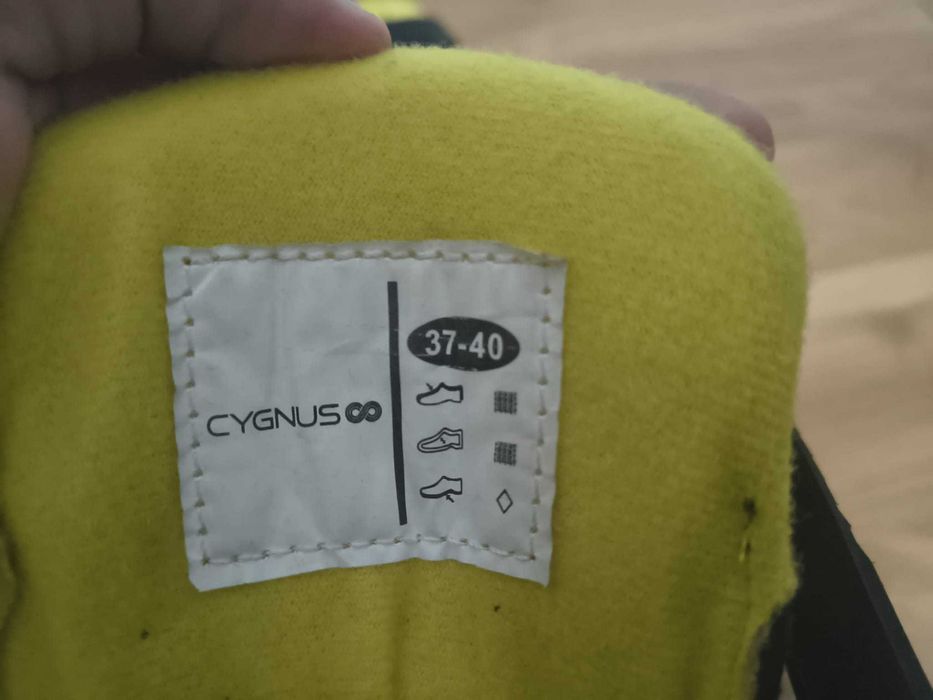 Patine cu rotile CYGNUS