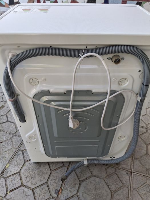 Продаётся стиральная машинка LG