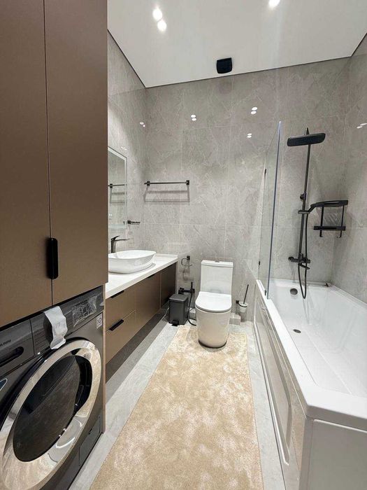 ЖК Poytaht Gavhari м.Х.Алимжана 4-комн 6/10 100 м² 2 с/у евроремонт