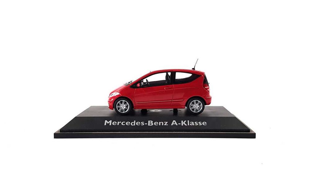 Pachet  Mercedes Benz  A-CLASS  - HERPA   SCHUCO