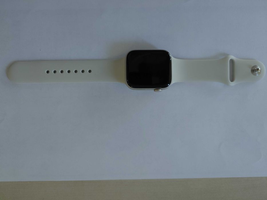 Apple Watch SE3 GPS+Cellular 44mm , NOU
