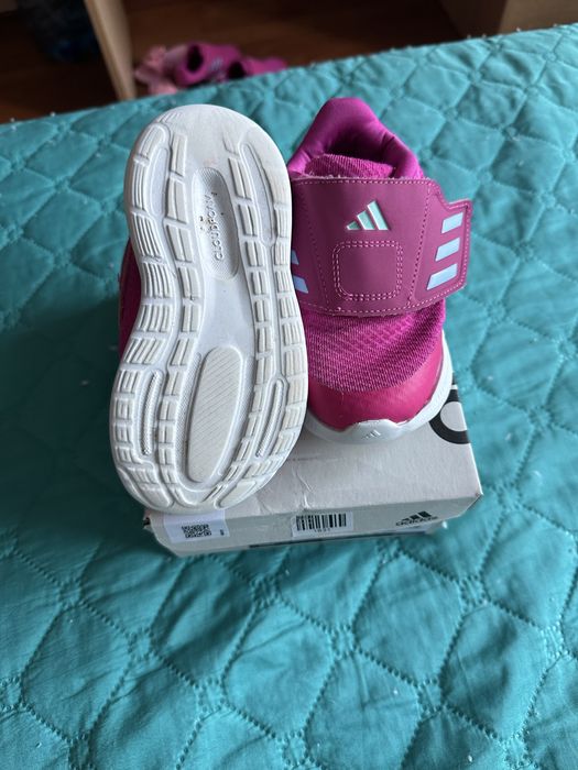 Детски маратонки адидас розови
