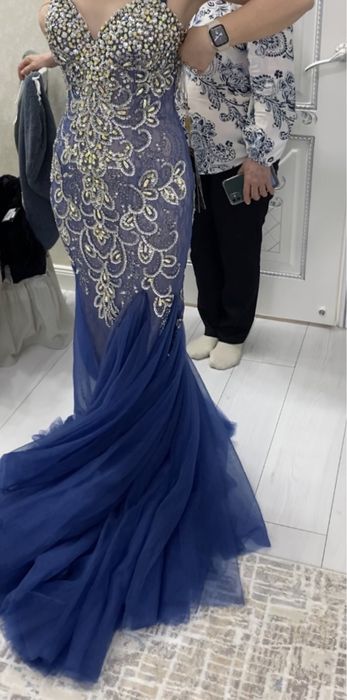 платье на выпускной