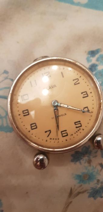 Ceas mecanic de masa slava , nu merge , un arc  ok  40lei fix
