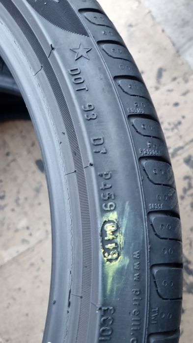 2 Anvelope Vară Pirelli 205 40 R18 RUN-FLAT Impecabile DOT0419