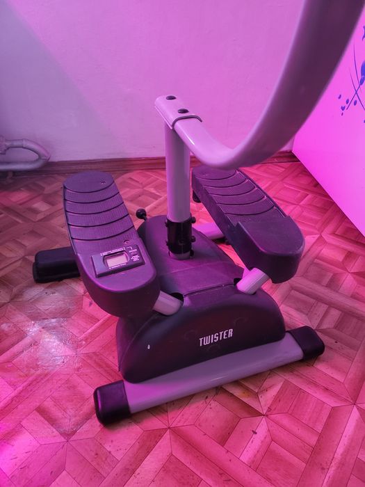 Продам тренажёр степпер