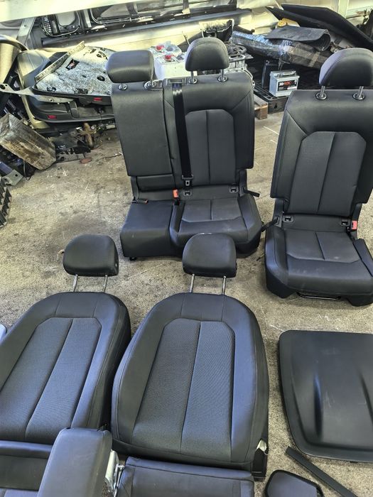 Салон за Audi Q3 F3