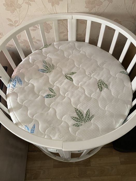 Продам детскую кровать трансформер