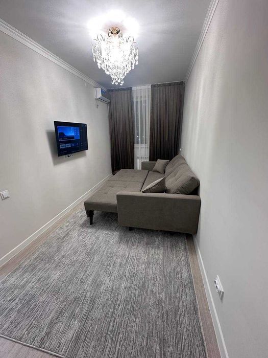 Продам квартиру в Новостройке Assalom Sohil Golden House 2/2/9, 40м2