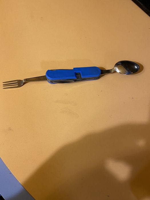 Vind Briceag Multifunctional!