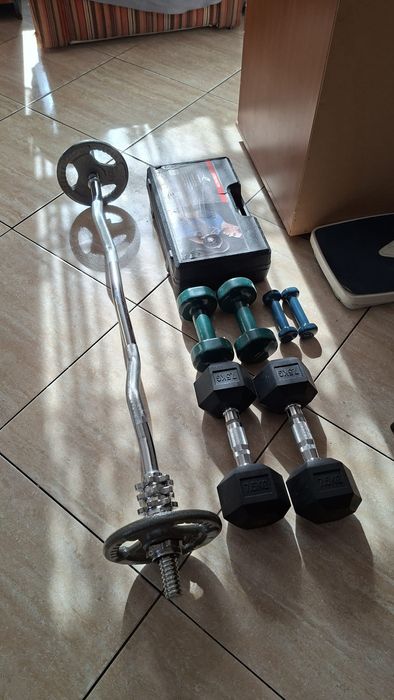 Set gantere plus bara fitness