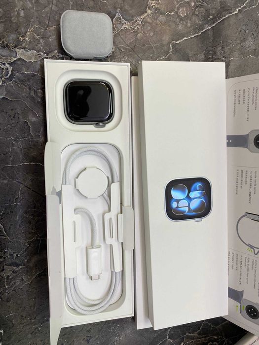 Apple Watch Series 11 GPS 42mm (Астана, ул.Сыганак 54) Лот:120/0505