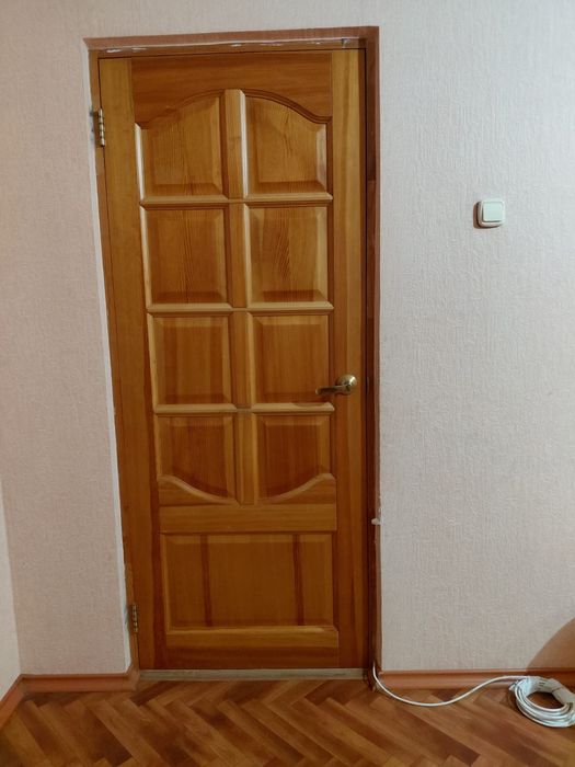 Продам межкомнатные двери