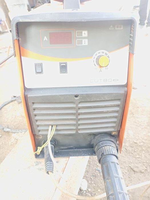 Jasic ЧПУ плазма рез cut 80 razmeri 1.5 ga 3 metr