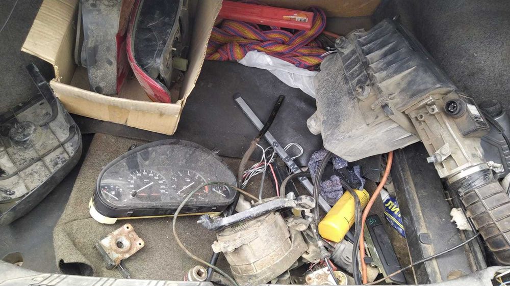 БМВ Е36 . На разбор.