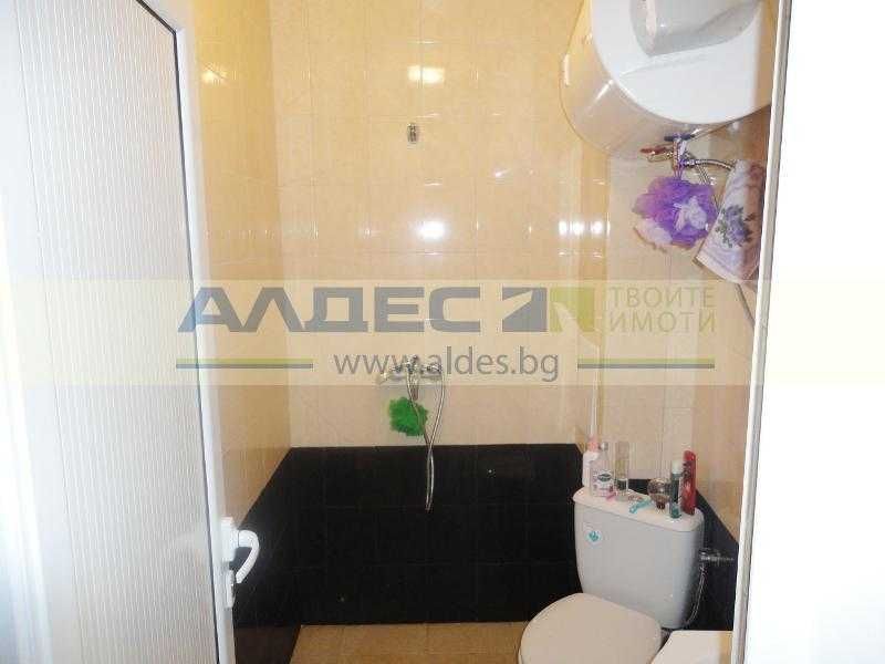 Дава се под наем Тристаен апартамент в София, Модерно предградие - 115 кв.м за 747.66 € - Снимка #3
