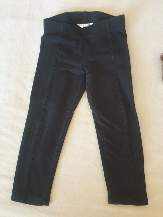 Долнища размер 98 - 20 лв. общо