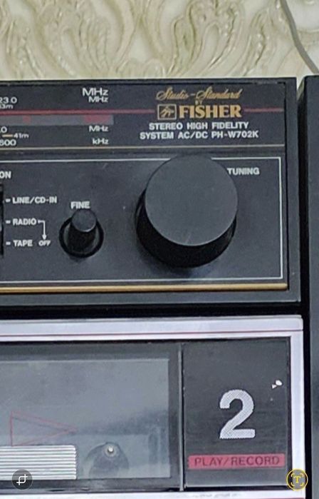 Двухкассетный магнитофон Fisher, FM модул установлен, 350 минг сўм