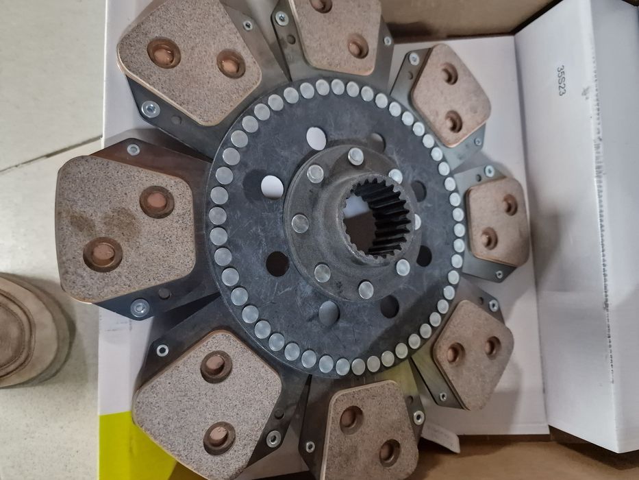 Disc ambreiaj tractor Landinii model toată gama preț cu tva se poate t