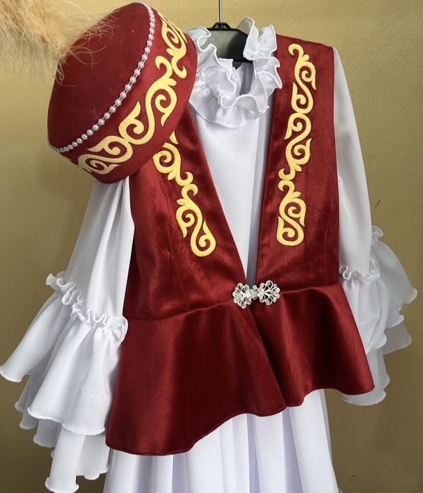 Национальнаые платья