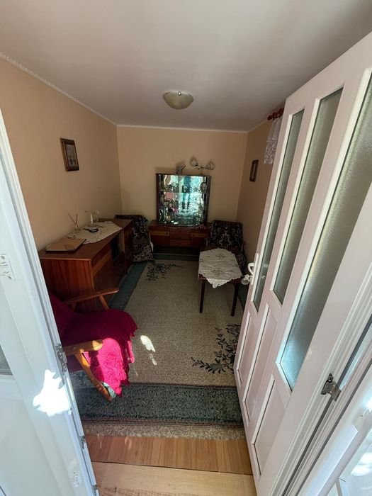 Casa de vânzare cu teren 922mp Tecuci , cartier Bălcescu