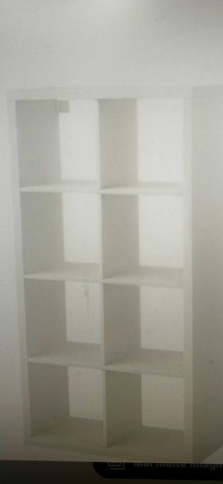 etajera alba KALLAX de la Ikea