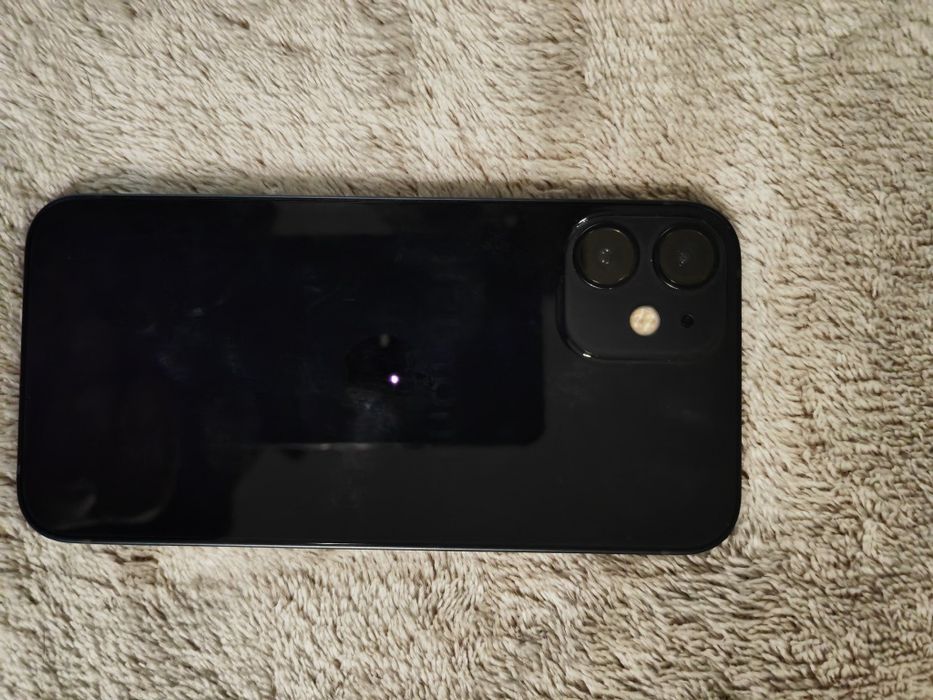 IPhone 12 mini,128GB, 100%- капацитет на батерията, версия 26.4