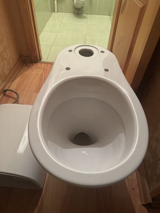 Унитаз с бочком