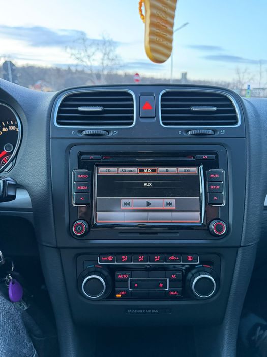 VOLKSWAGEN Golf 2009 — imagine 4