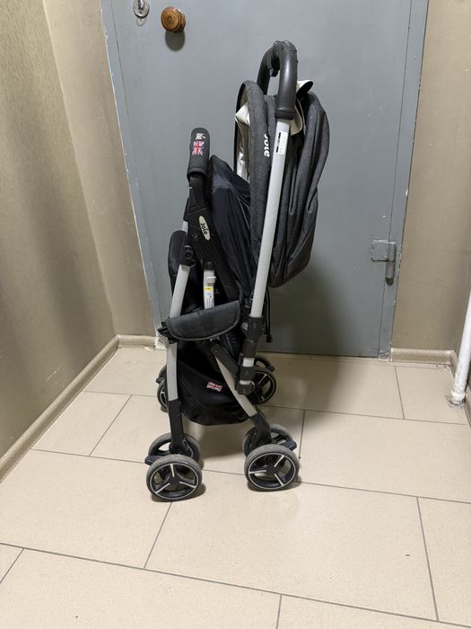 Коляска детсксая Joie