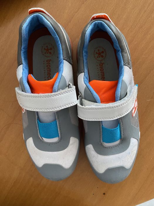 Детски ботуши и обувки