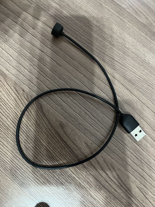 Продам часы mi bent