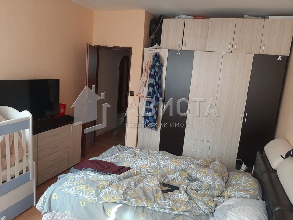 Продава се Тристаен апартамент в София, Хаджи Димитър - 84 кв.м за 2370 €/кв.м - Снимка #4