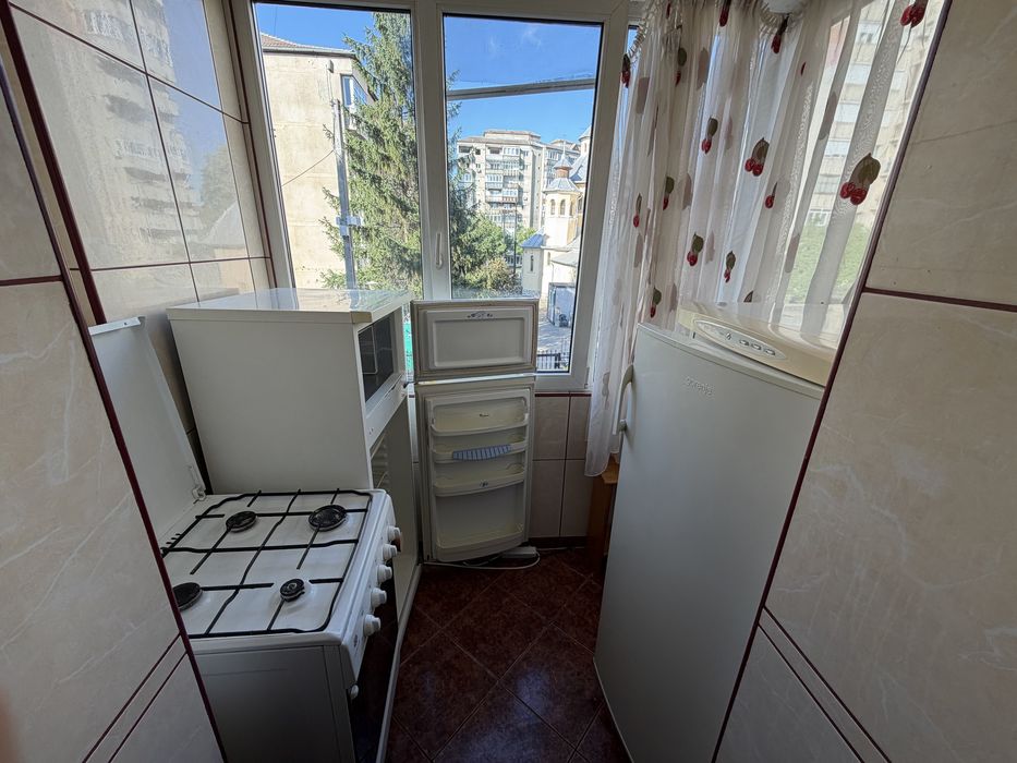 Apartament 2 camere de inchiriat