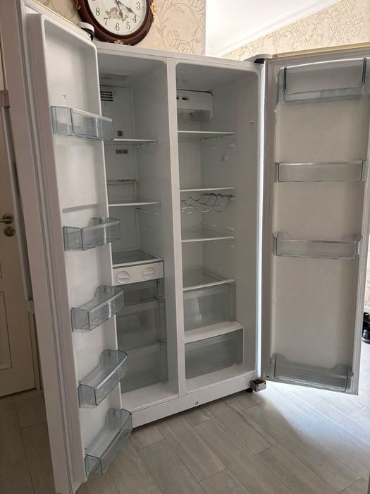 Продам холодильник