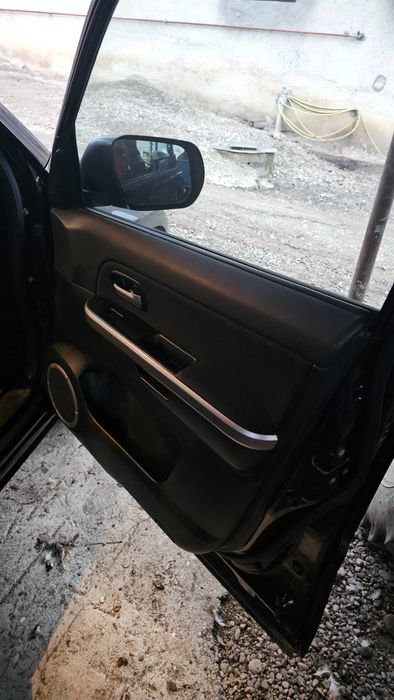 Suzuki Vitara înmatriculat în România.