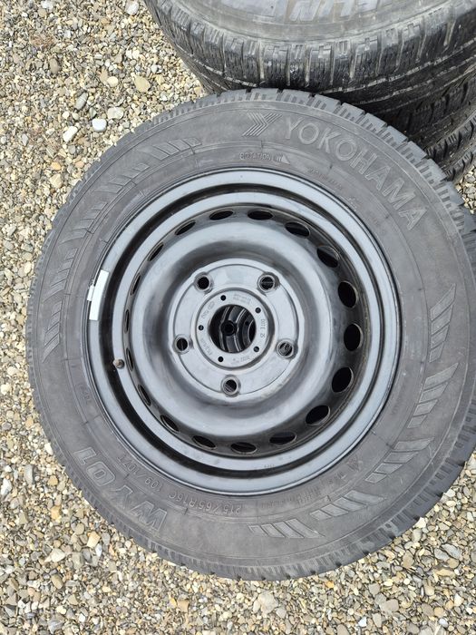 Vând jante+cauciucuri de Ford Tranzit  215/65/16 C M+S imp Germania