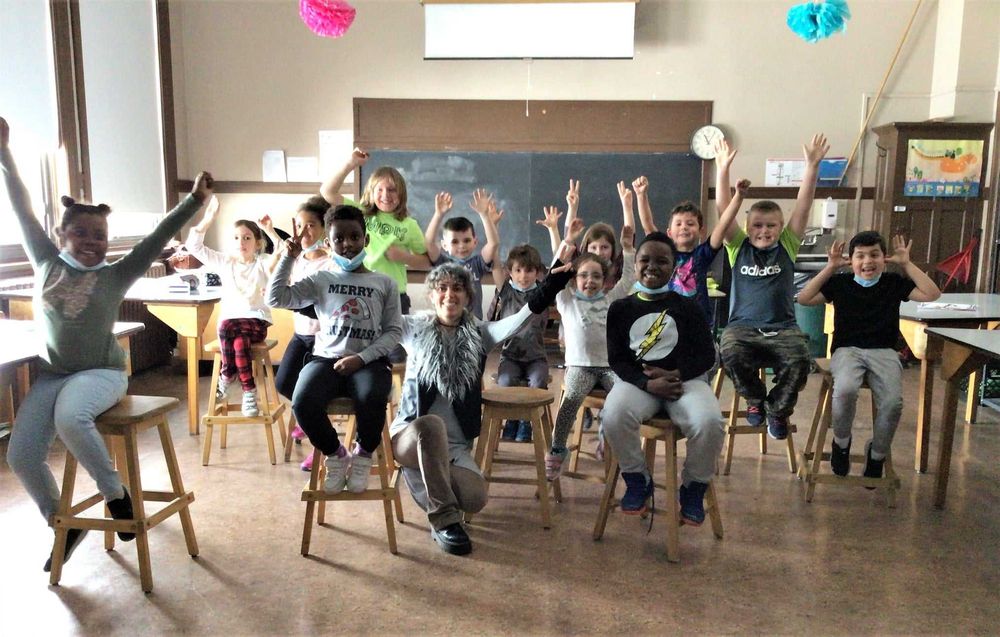 Profesor cu experinta nord-americana in scolile publice canadiene