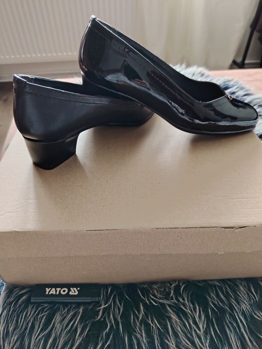 Pantofi piele Prima Donna