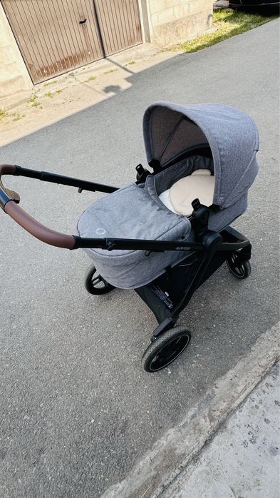 Carucior bebe Maxi Cosi Zelia S Trio