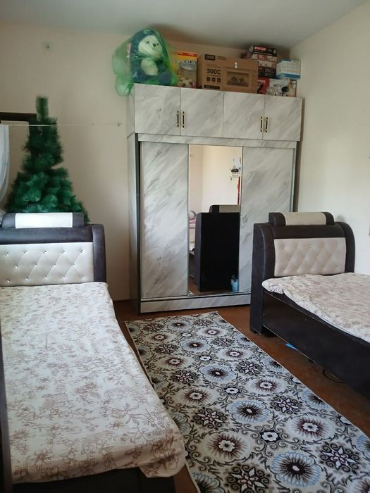 Uy sotiladi srochna sotoladi