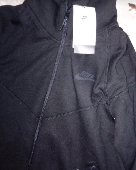 Nike tech flecce Black