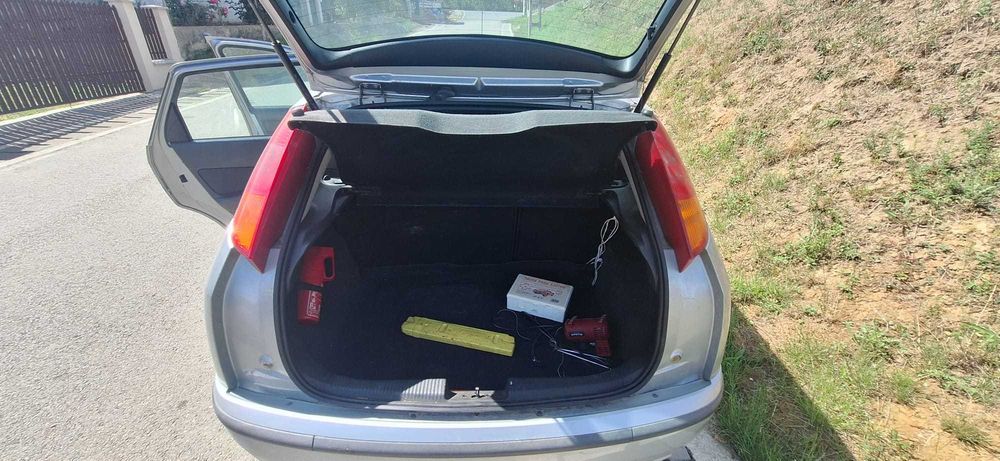 Autoturism Ford an fabricatie 2004
