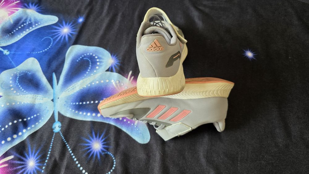 Adidasi Adidas nr 34